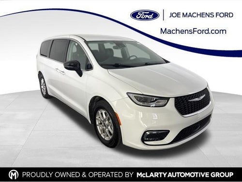 2024 Chrysler Pacifica Touring L FWD