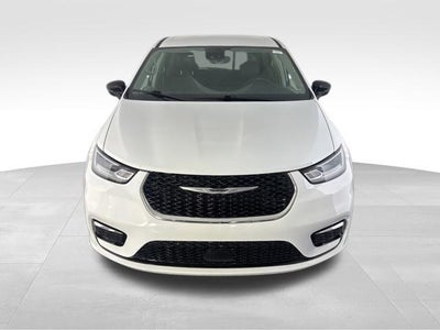 2024 Chrysler Pacifica Touring L FWD