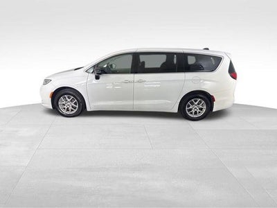 2024 Chrysler Pacifica Touring L FWD