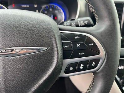 2023 Chrysler Pacifica Touring L FWD