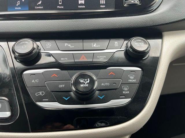 2019 Chrysler Pacifica Touring L FWD