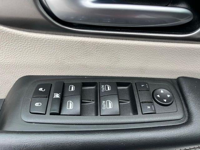 2023 Chrysler Pacifica Touring L FWD