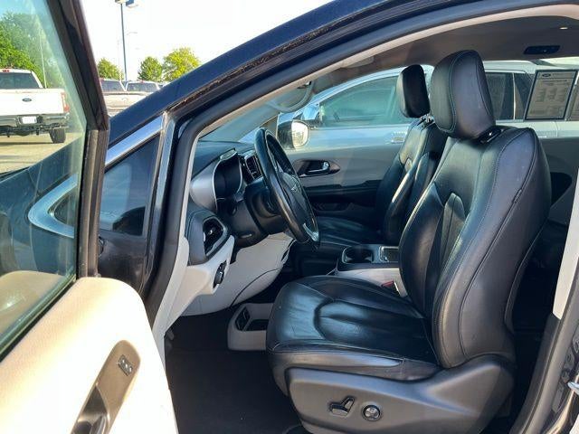 2021 Chrysler Pacifica Touring L FWD