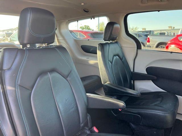 2021 Chrysler Pacifica Touring L FWD