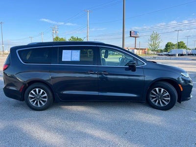 2021 Chrysler Pacifica Touring L FWD
