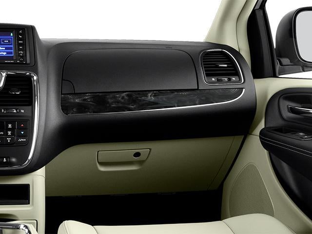 2013 Chrysler Town & Country 4dr Wgn Touring-L