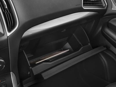 2016 Ford Edge 4dr Titanium FWD