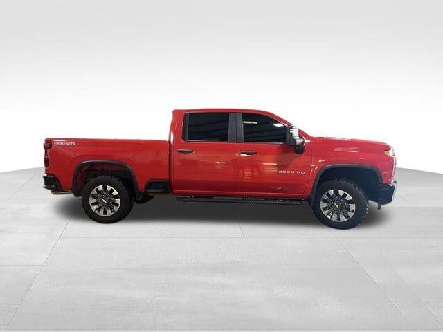 2022 Chevrolet Silverado 2500 HD Crew Cab Standard Box 4-Wheel Drive Custom