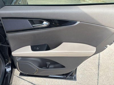 2022 Lincoln Nautilus Reserve AWD