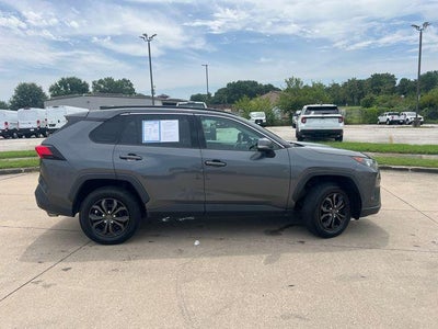 2019 Toyota RAV4 LE AWD (Natl)