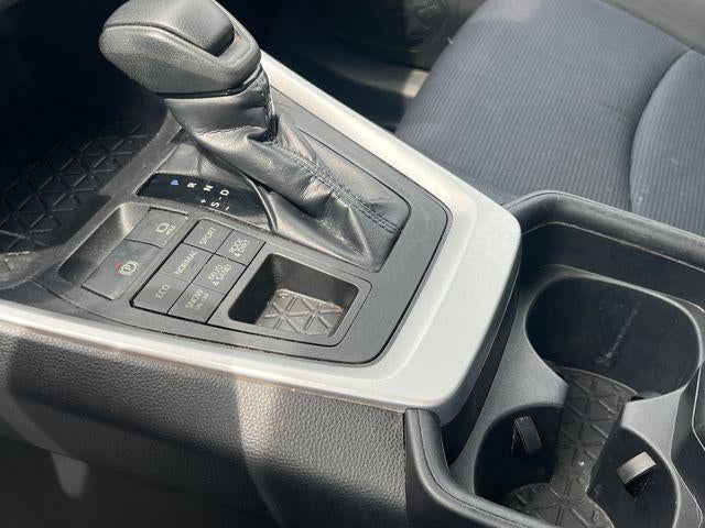 2019 Toyota RAV4 LE AWD (Natl)