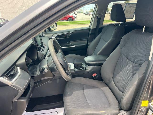 2019 Toyota RAV4 LE AWD (Natl)