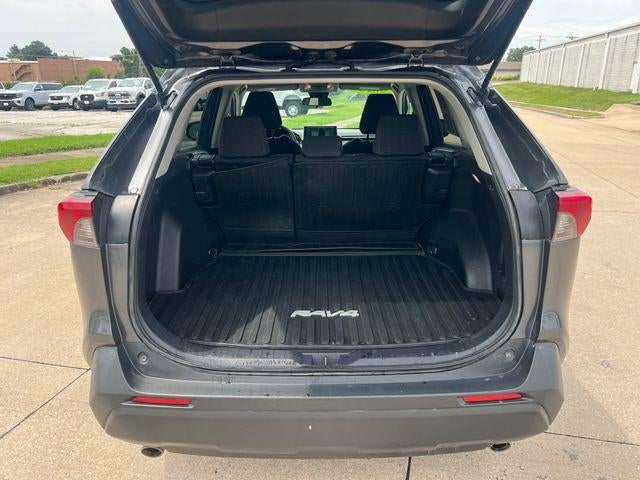 2019 Toyota RAV4 LE AWD (Natl)