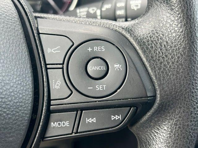 2025 Toyota RAV4 XLE FWD (GS)