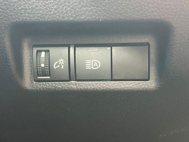 2025 Toyota RAV4 XLE FWD (GS)