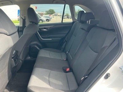 2025 Toyota RAV4 XLE FWD (GS)