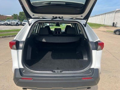 2025 Toyota RAV4 XLE FWD (GS)