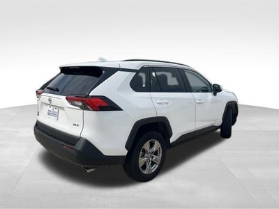2025 Toyota RAV4 XLE FWD (GS)