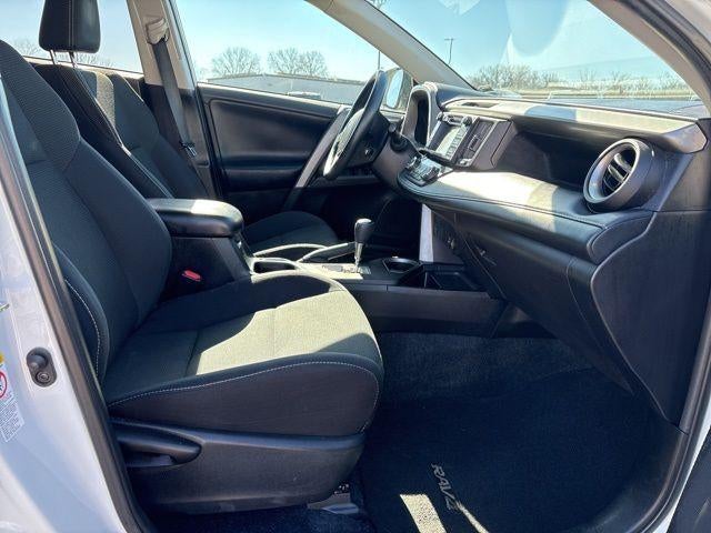 2018 Toyota RAV4 XLE FWD (GS)