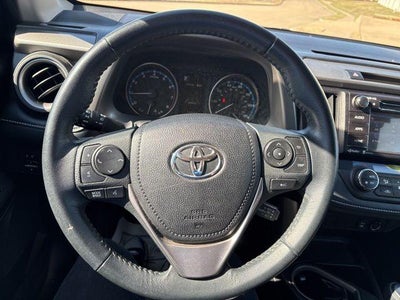 2018 Toyota RAV4 XLE FWD (GS)
