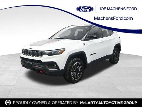 2026 Jeep Compass Trailhawk 4x4 *Ltd Avail*