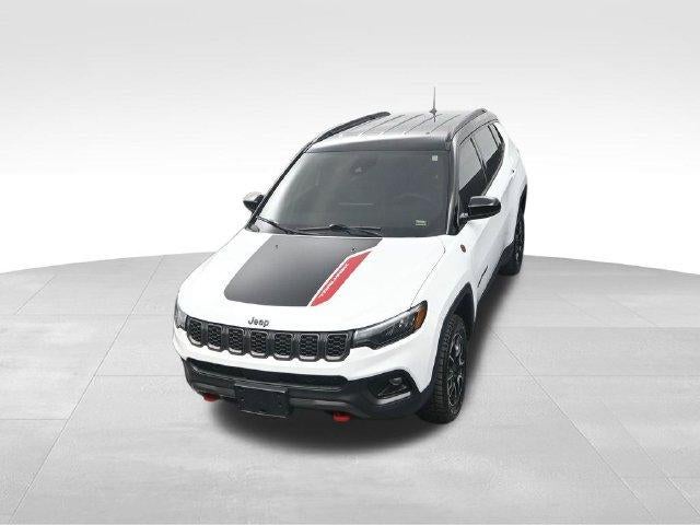 2026 Jeep Compass Trailhawk 4x4 *Ltd Avail*