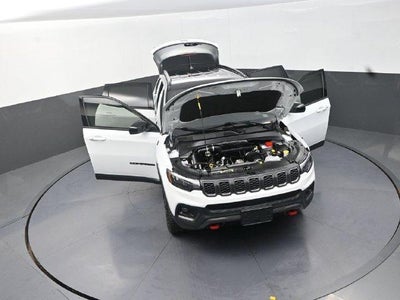 2026 Jeep Compass Trailhawk 4x4 *Ltd Avail*