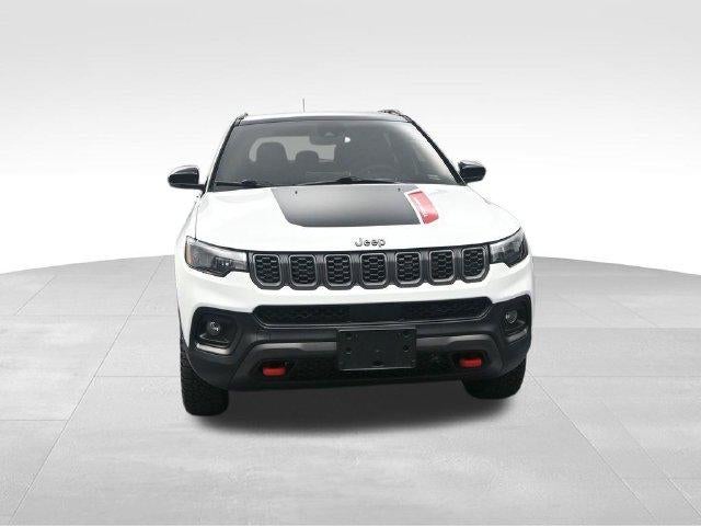 2026 Jeep Compass Trailhawk 4x4 *Ltd Avail*