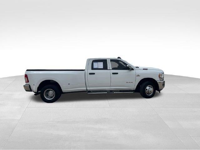2022 RAM 3500 Tradesman 4x2 Crew Cab 8' Box
