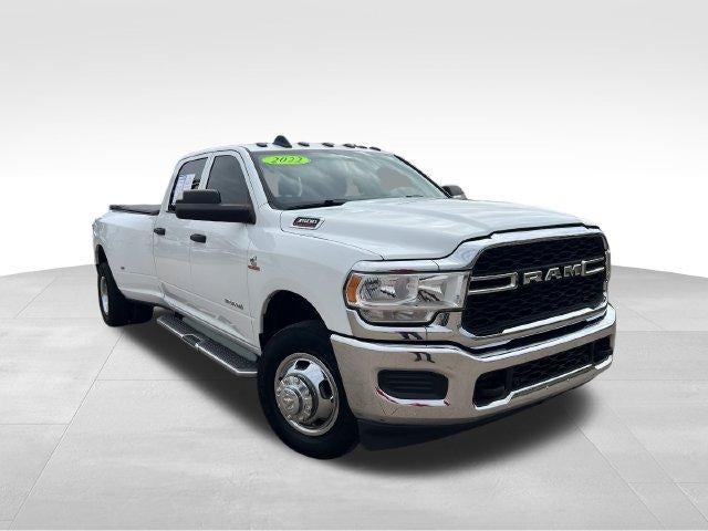 2022 RAM 3500 Tradesman 4x2 Crew Cab 8' Box