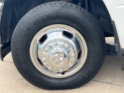 2022 RAM 3500 Tradesman 4x2 Crew Cab 8' Box