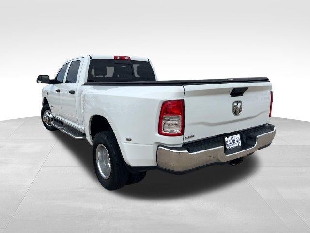 2022 RAM 3500 Tradesman 4x2 Crew Cab 8' Box