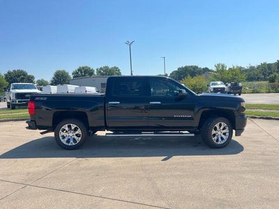 2017 Chevrolet Silverado 1500 Crew Cab Short Box 4-Wheel Drive LT Z71