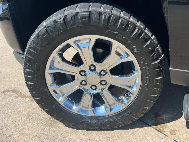 2017 Chevrolet Silverado 1500 Crew Cab Short Box 4-Wheel Drive LT Z71