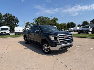2020 GMC Sierra 1500 Crew Cab Short Box 4-Wheel Drive SLE