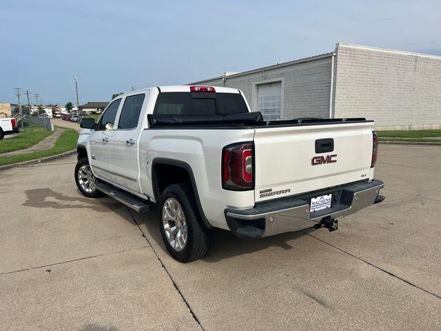 2017 GMC Sierra 1500 Crew Cab Short Box 4-Wheel Drive SLT