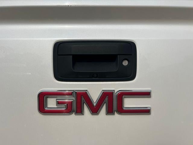 2017 GMC Sierra 1500 Crew Cab Short Box 4-Wheel Drive SLT
