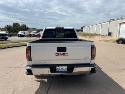 2018 GMC Sierra 1500 Crew Cab Short Box 4-Wheel Drive SLT