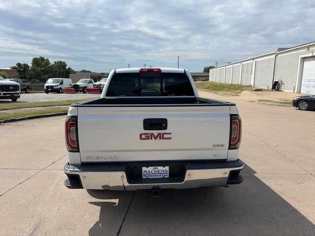 2018 GMC Sierra 1500 Crew Cab Short Box 4-Wheel Drive SLT