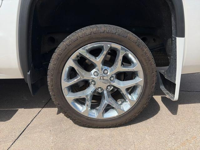 2018 GMC Sierra 1500 Crew Cab Short Box 4-Wheel Drive SLT