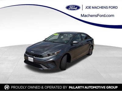 2024 Kia Forte LXS IVT