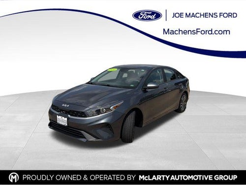 2024 Kia Forte LXS IVT