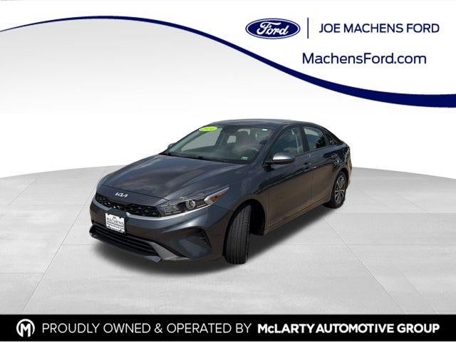 2024 Kia Forte LXS IVT