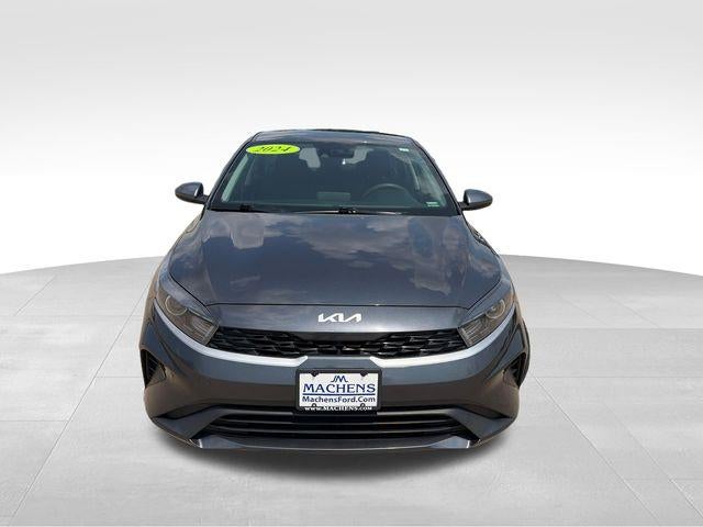 2024 Kia Forte LXS IVT