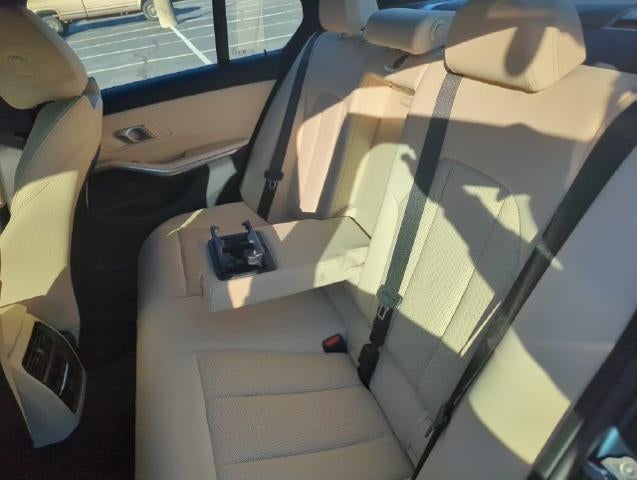 2025 BMW 330i xDrive Sedan