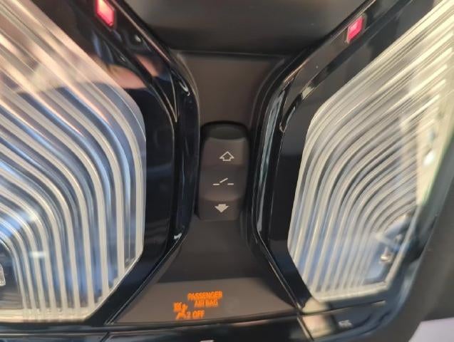 2025 BMW 330i xDrive Sedan