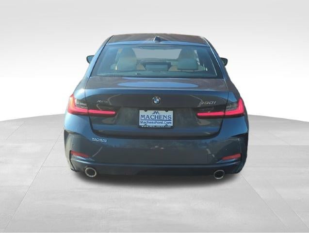 2025 BMW 330i xDrive Sedan