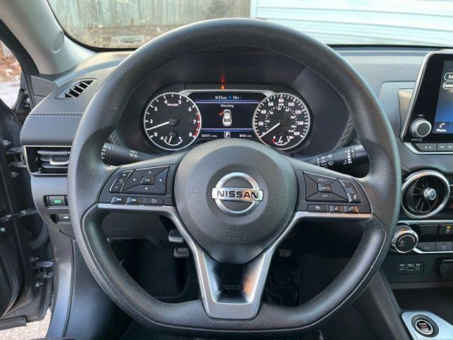 2023 Nissan Sentra SV CVT