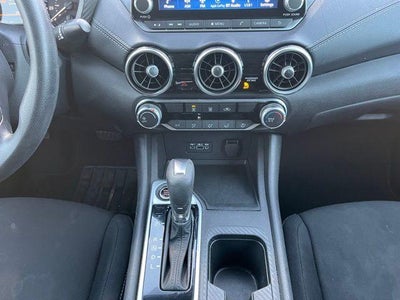 2023 Nissan Sentra SV CVT
