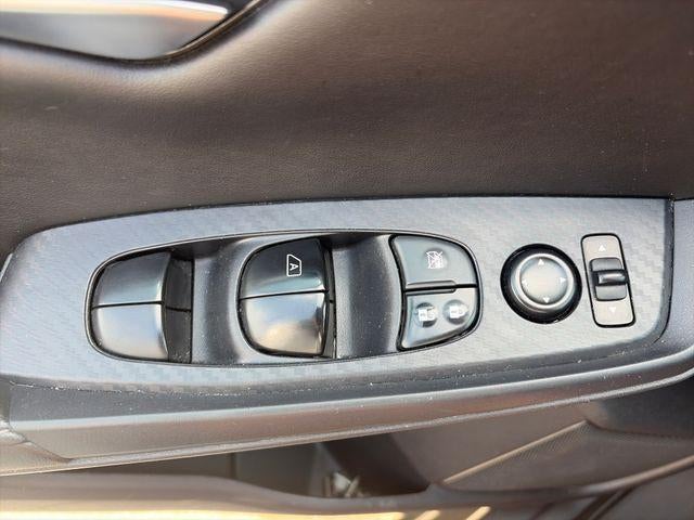 2024 Nissan Sentra SV CVT